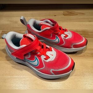 Nike Cosmic Runner Kids Sneakers